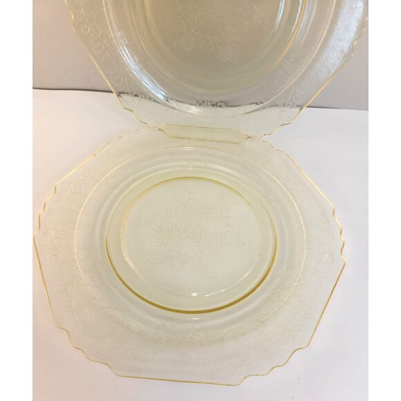 Vintage Hazel-Atlas Florentine Yellow Depression Glass Plates Set Of 2 Floral De - Picture 4 of 8